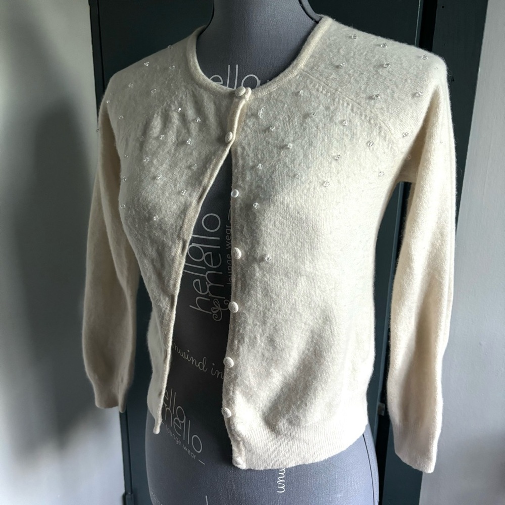 Lambswool cream crystal cardigan size P Talbots